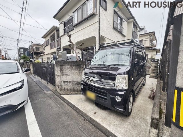 駅徒歩8分の利便性が魅力の中古戸建